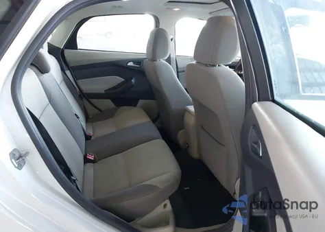 2014 Ford Focus Se из США, поврежденный, VIN 1FADP3K2XEL177020